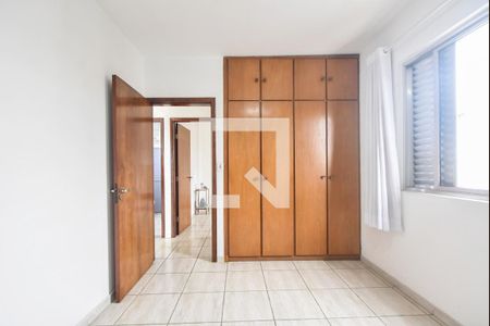 Apartamento à venda com 89m², 2 quartos e 1 vagaQuarto 02