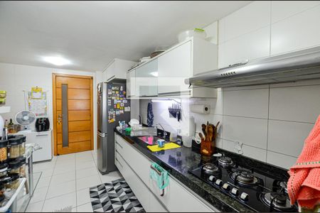 Apartamento à venda com 154m², 3 quartos e 1 vaga Apartamento à venda com 154m², 3 quartos e 1 vagaCozinha