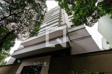 Apartamento à venda com 154m², 3 quartos e 1 vaga Apartamento à venda com 154m², 3 quartos e 1 vagaFachada