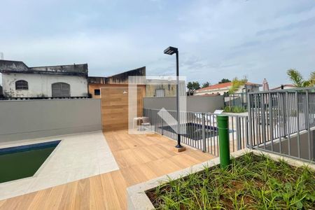 Apartamento para alugar com 42m², 2 quartos e 1 vaga Apartamento para alugar com 42m², 2 quartos e 1 vagaÁrea Comum - Piscina