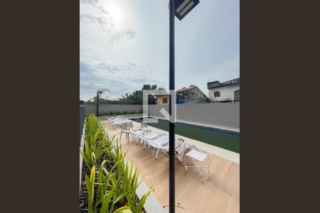Apartamento para alugar com 42m², 2 quartos e 1 vaga Apartamento para alugar com 42m², 2 quartos e 1 vagaÁrea Comum - Piscina