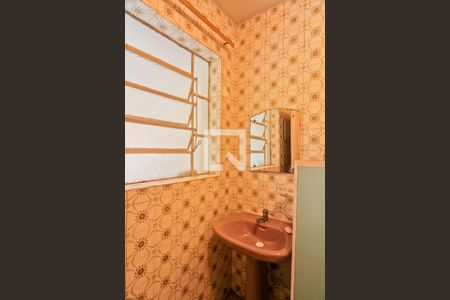 Casa à venda com 340m², 5 quartos e 1 vagaCasa 3 - Banheiro