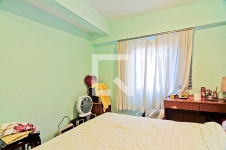 Casa à venda com 340m², 5 quartos e 1 vagaSalão - Quarto 2