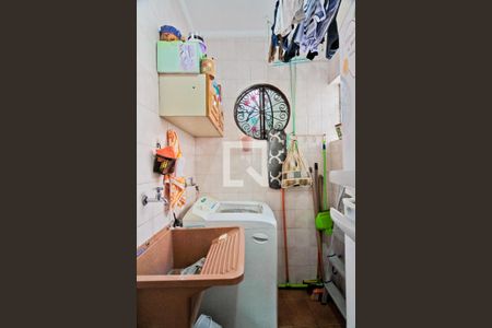 Casa à venda com 340m², 5 quartos e 1 vagaCasa 2 - Área de serviço