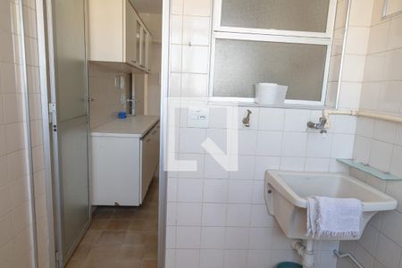 Apartamento à venda com 75m², 3 quartos e 1 vagaÁrea de Serviço