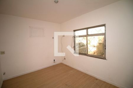 Kitinet de casa para alugar com 1 quarto, 64m² em Penha, Rio de Janeiro