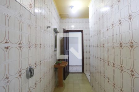 Casa à venda com 120m², 3 quartos e 2 vagasBanheiro Social