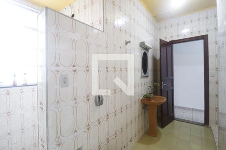 Casa à venda com 120m², 3 quartos e 2 vagasBanheiro Social