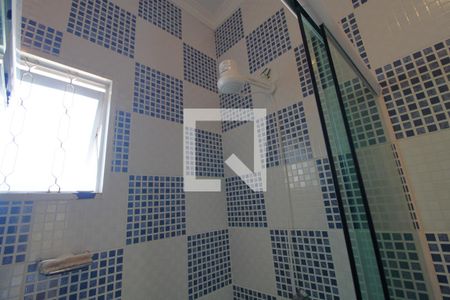 Casa à venda com 240m², 3 quartos e 1 vagaChuveiro banheiro comum