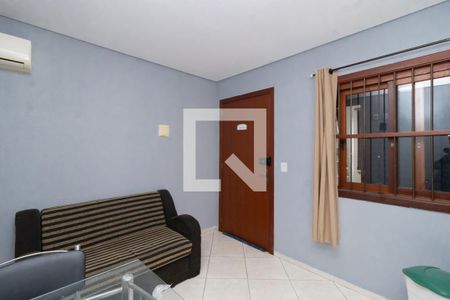 Sala de apartamento para alugar com 1 quarto, 35m² em São Luís, Canoas