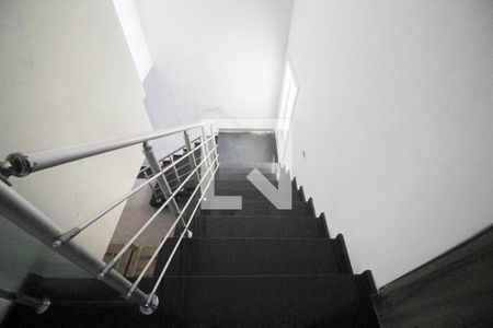 Casa à venda com 125m², 1 quarto e 2 vagasEscada