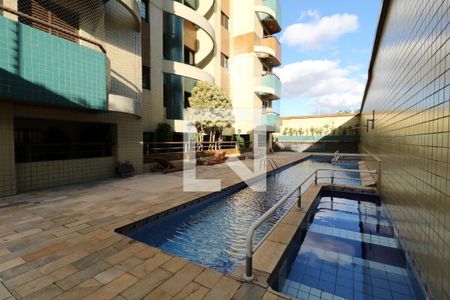 Apartamento à venda com 98m², 3 quartos e 2 vagasÁrea Comum - Piscina