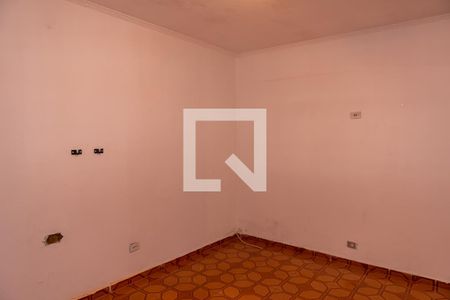 Quarto 1 de casa para alugar com 4 quartos, 80m² em Cidade Antônio Estevão de Carvalho, São Paulo