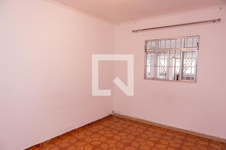 Quarto 1 de casa para alugar com 4 quartos, 80m² em Cidade Antônio Estevão de Carvalho, São Paulo