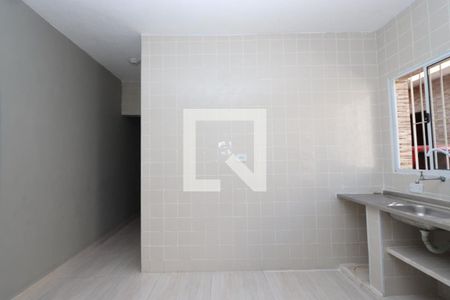 Sala/Cozinha de casa para alugar com 1 quarto, 50m² em Vila Alpina, São Paulo