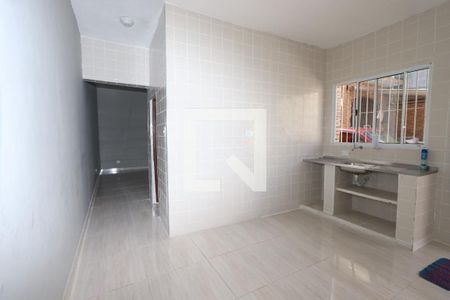 Sala/Cozinha de casa para alugar com 1 quarto, 50m² em Vila Alpina, São Paulo