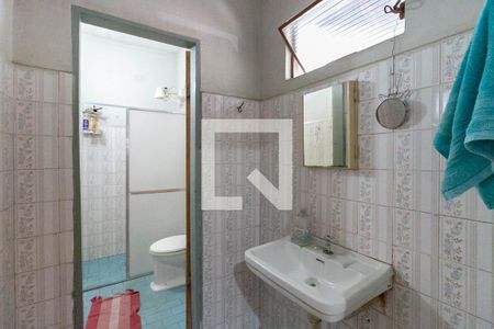 Casa à venda com 250m², 3 quartos e 1 vaga Casa à venda com 250m², 3 quartos e 1 vagaBanheiro Social