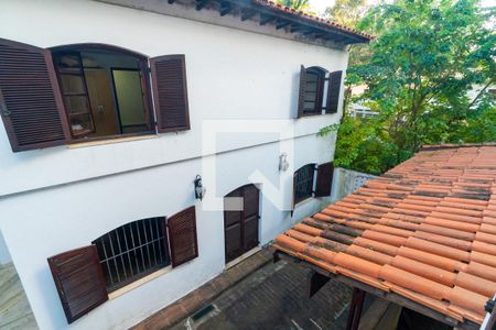 Casa à venda com 340m², 5 quartos e 4 vagasVista do Quarto 2