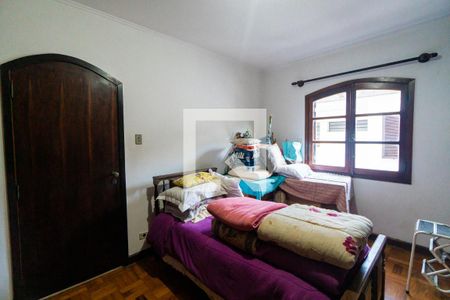 Casa à venda com 340m², 5 quartos e 4 vagasQuarto 2