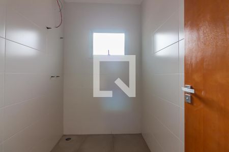 Casa à venda com 120m², 3 quartos e 2 vagas Casa à venda com 120m², 3 quartos e 2 vagasBanheiro