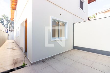 Casa à venda com 120m², 3 quartos e 2 vagas Casa à venda com 120m², 3 quartos e 2 vagasQuintal