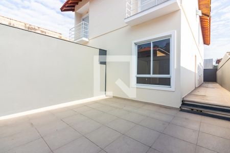 Casa à venda com 120m², 3 quartos e 2 vagas Casa à venda com 120m², 3 quartos e 2 vagasGaragem