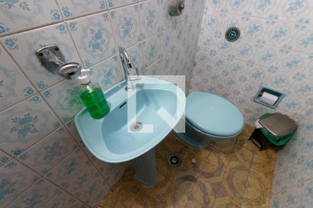 Casa à venda com 95m², 4 quartos e 1 vagaLavabo