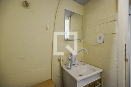 Banheiro de kitnet/studio à venda com 1 quarto, 25m² em Centro, Niterói