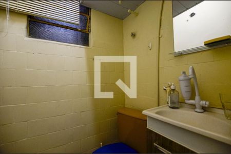 Banheiro de kitnet/studio à venda com 1 quarto, 25m² em Centro, Niterói