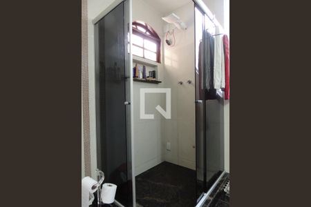 Casa à venda com 1235m², 5 quartos e 5 vagas Casa à venda com 1235m², 5 quartos e 5 vagasBanheiro da Suíte 2