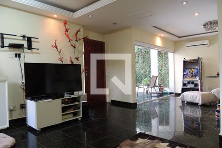 Casa à venda com 1235m², 5 quartos e 5 vagasSala 2