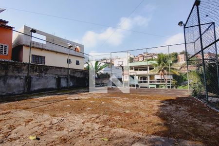 Casa à venda com 1235m², 5 quartos e 5 vagas Casa à venda com 1235m², 5 quartos e 5 vagasQuadra Esportiva