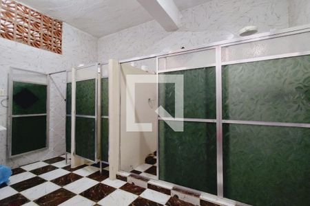 Casa à venda com 1235m², 5 quartos e 5 vagas Casa à venda com 1235m², 5 quartos e 5 vagasBanheiro Feminino