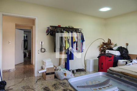 Casa à venda com 1235m², 5 quartos e 5 vagasÁrea de Serviço