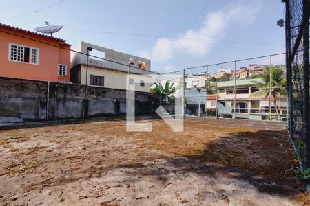 Casa à venda com 1235m², 5 quartos e 5 vagas Casa à venda com 1235m², 5 quartos e 5 vagasQuadra Esportiva