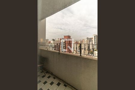 Apartamento à venda com 182m², 3 quartos e 2 vagasVaranda