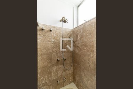 Apartamento à venda com 182m², 3 quartos e 2 vagasBanheiro Social - Ducha