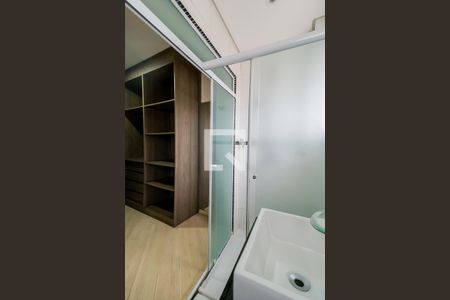 Casa à venda com 196m², 3 quartos e 4 vagas Casa à venda com 196m², 3 quartos e 4 vagasBanheiro da Suíte 1