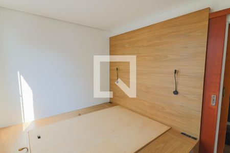 Quarto 2 de apartamento para alugar com 2 quartos, 45m² em Jardim Amaralina, São Paulo