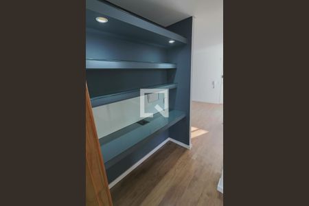Sala - Corredor Quartos de apartamento para alugar com 2 quartos, 45m² em Jardim Amaralina, São Paulo
