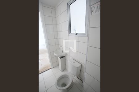 Apartamento à venda com 44m², 2 quartos e sem vaga Apartamento à venda com 44m², 2 quartos e sem vagaBanheiro