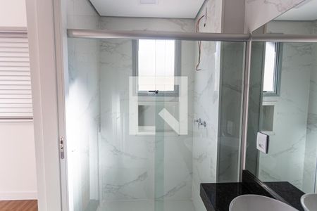 Banheiro da Suíte de apartamento para alugar com 3 quartos, 126m² em Sagrada Família, Belo Horizonte