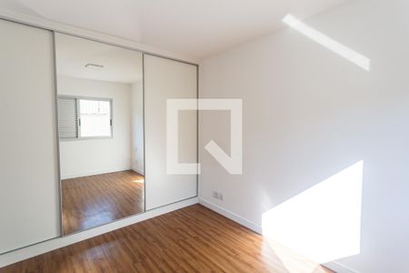Suíte de apartamento para alugar com 3 quartos, 126m² em Sagrada Família, Belo Horizonte