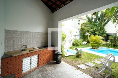Casa à venda com 350m², 4 quartos e 4 vagasChurrasqueira