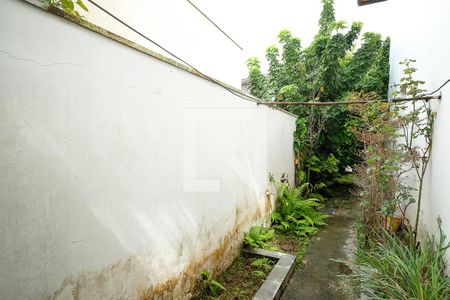 Casa à venda com 350m², 4 quartos e 4 vagasQuintal