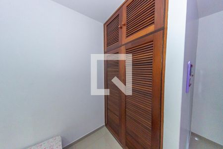 Casa para alugar com 263m², 4 quartos e 2 vagasQuarto 2