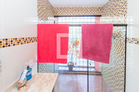 Casa para alugar com 263m², 4 quartos e 2 vagasBanheiro 2