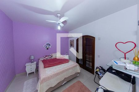 Casa para alugar com 263m², 4 quartos e 2 vagasSuíte