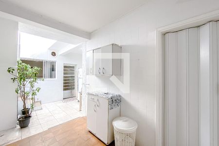 Casa à venda com 120m², 3 quartos e 1 vagaÁrea de Serviço