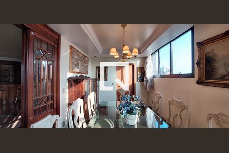 Apartamento à venda com 266m², 3 quartos e 2 vagas Apartamento à venda com 266m², 3 quartos e 2 vagasCozinha